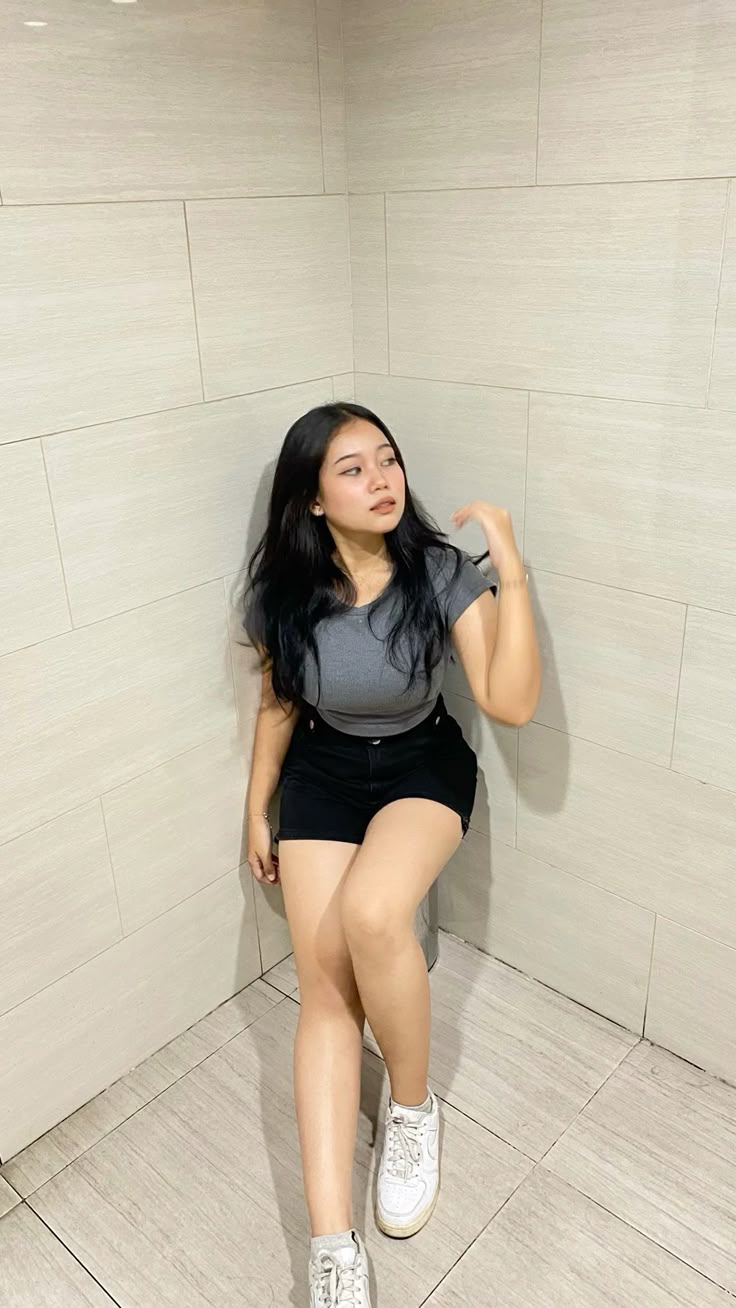 ayu wulan